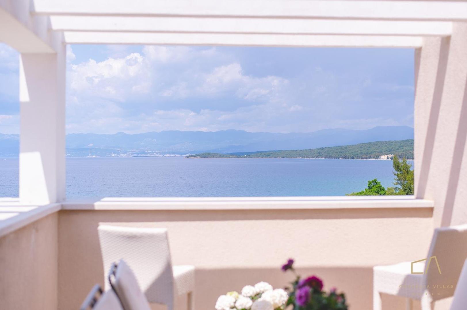 Luxury Apartments Villa Luce Malinska Zimmer foto